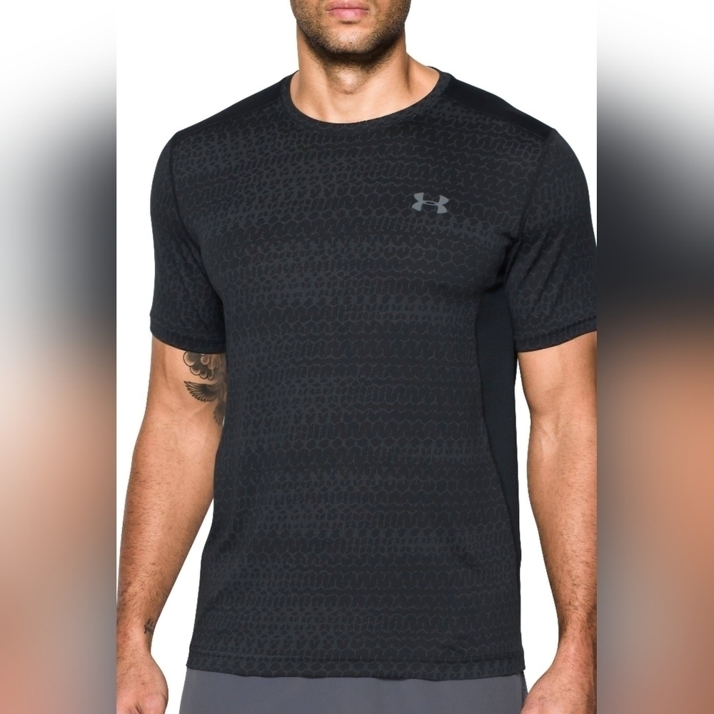 Under Armour Men’s Black Grey Jacquard Athletic T-Shirt Size L